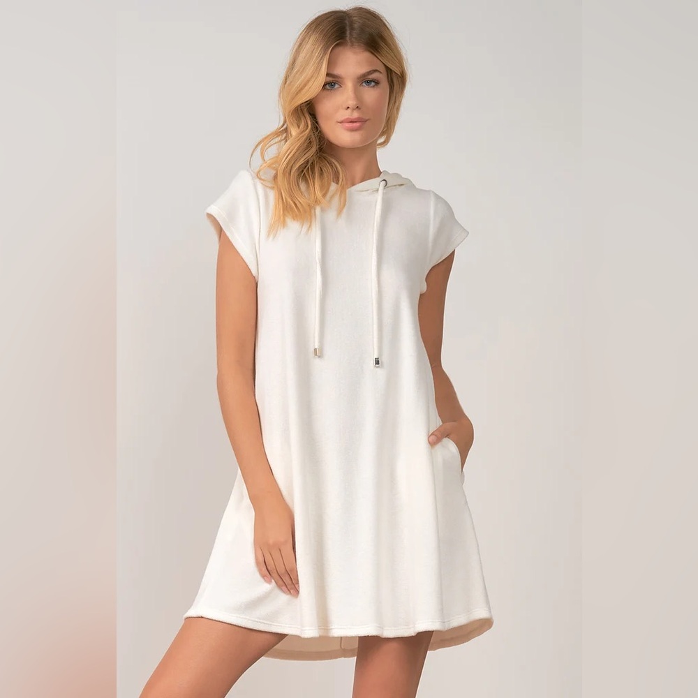 ELAN White/ivory hooded terry dress or swim cover-up Sz M